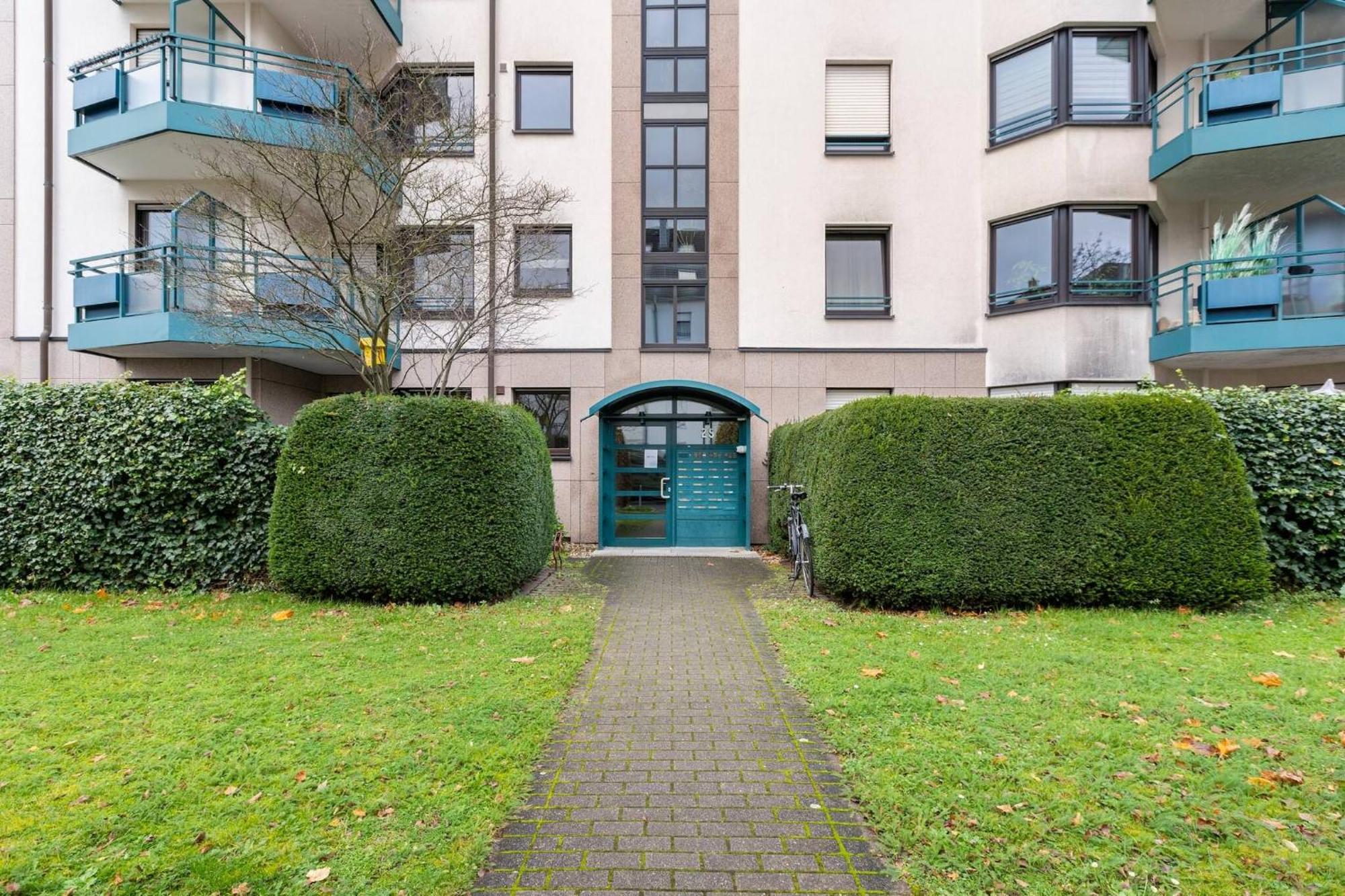 Exclusive Ludenberg Living In Stunning Area * Düsseldorf