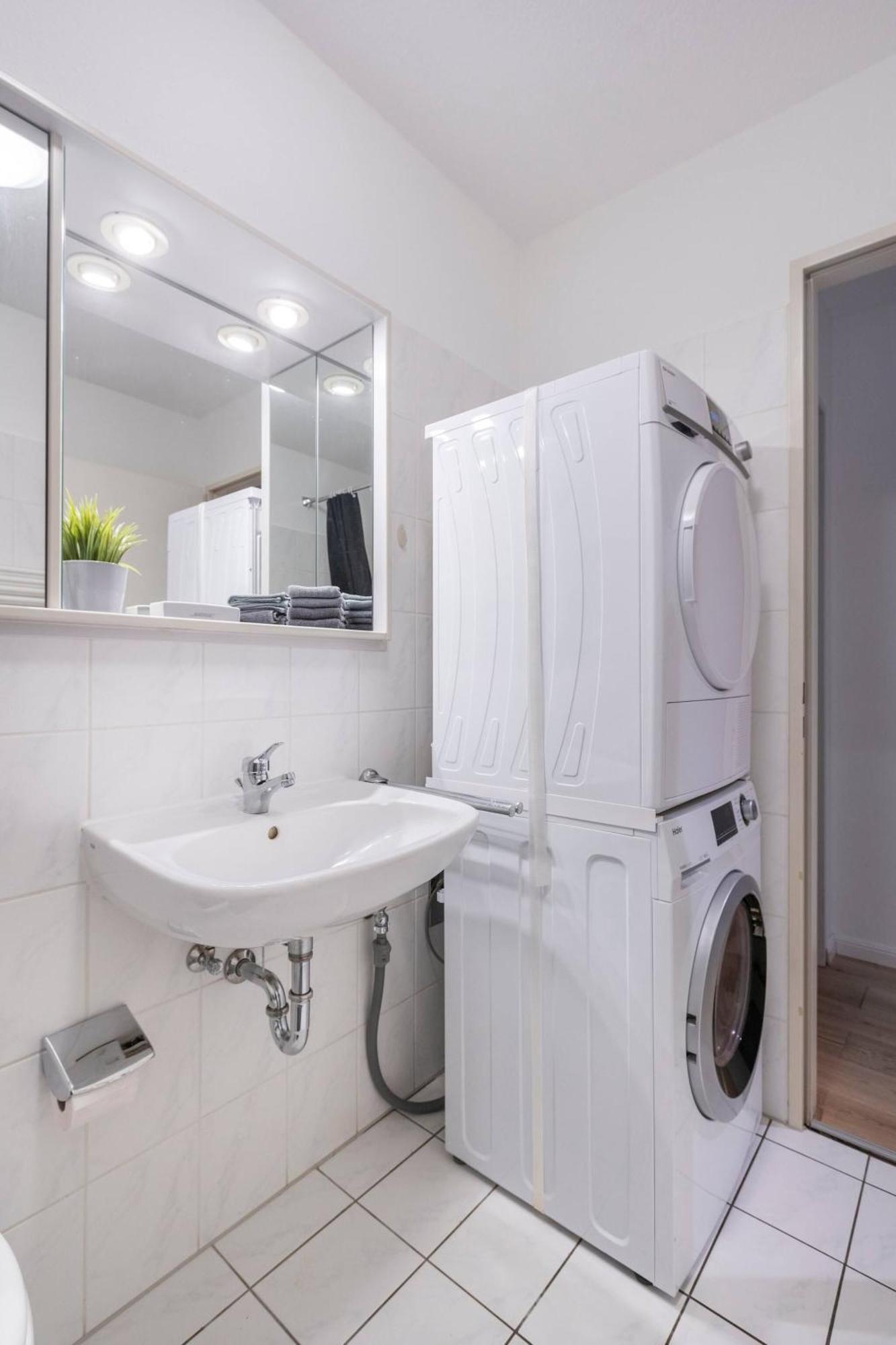 Exclusive Ludenberg Living In Stunning Area * Düsseldorf