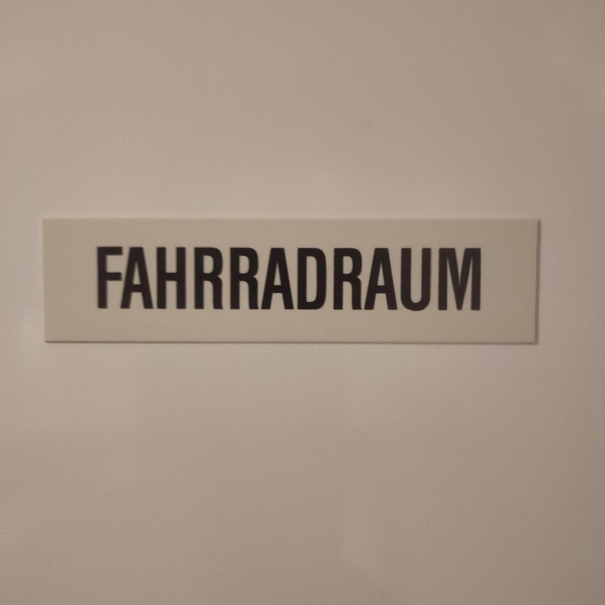 Apartment Exclusive Ludenberg Living In Stunning Area Düsseldorf