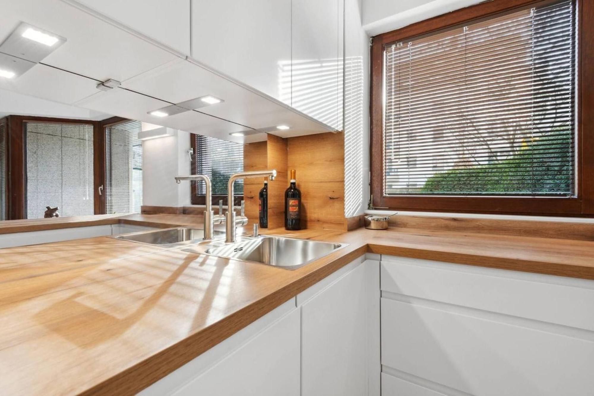 Exclusive Ludenberg Living In Stunning Area * Düsseldorf